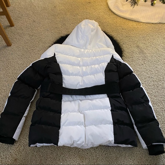 GUESS winter coat - Picture 3 of 4